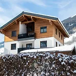 Apartment In With Barbecue Bramberg am Wildkogel